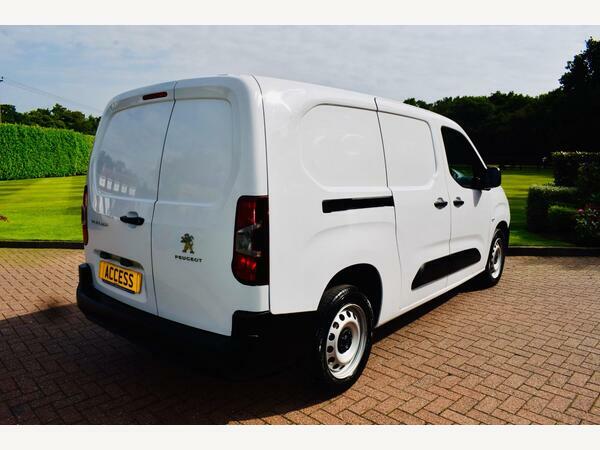 Peugeot Partner Panel Van 1.5 Bluehdi 950 Professional Premium L KM73UKE White #6
