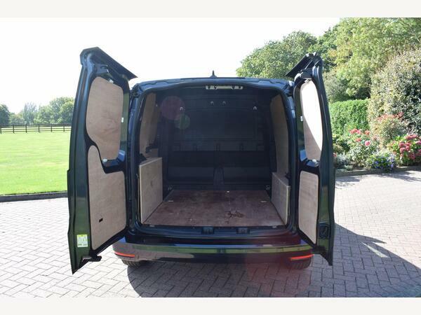 Volkswagen Caddy Panel Van 2.0 Tdi C20 Commerce Plus Dsg Swb Euro 6 RJ24NVG Blue #6