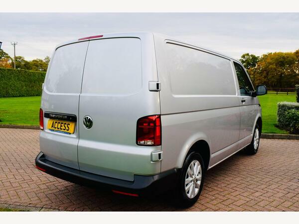 Volkswagen Transporter Panel Van 2.0 Tdi T30 Startline Dsg Fwd Swb Euro 6 VE22CWU Silver #6