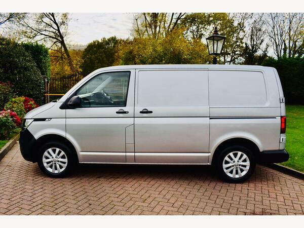 Volkswagen Transporter Panel Van 2.0 Tdi T30 Startline Dsg Fwd Swb Euro 6 VE22CWU Silver #2