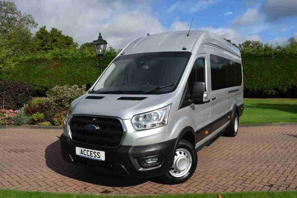 Ford Transit Custom Minibus 2.0 460 Ecoblue Leader Rwd L4 High Roof Eu HJ22LXK Silver