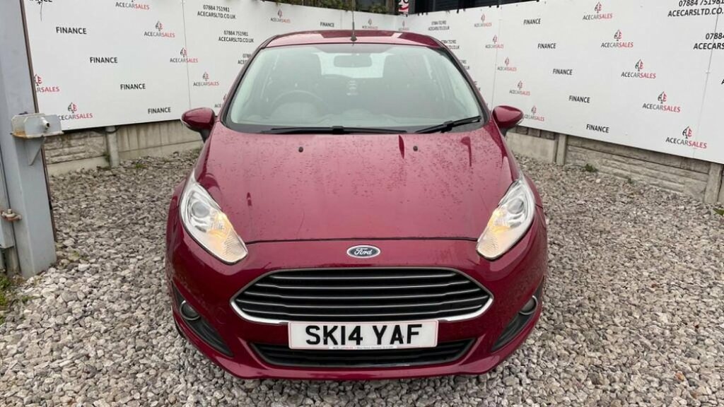 Ford Fiesta Hatchback 1.0T Ecoboost Zetec Powershift Euro 5 Red #3
