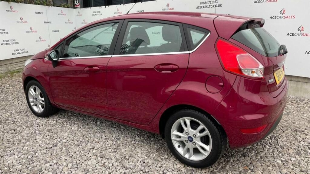 Ford Fiesta Hatchback 1.0T Ecoboost Zetec Powershift Euro 5 Red #6