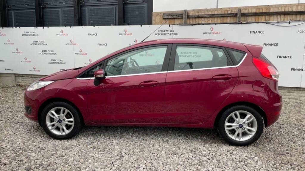 Ford Fiesta Hatchback 1.0T Ecoboost Zetec Powershift Euro 5 Red #5