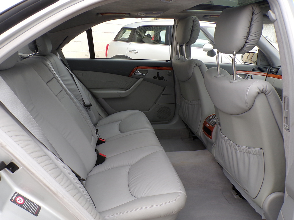 Mercedes-Benz S Class S320 4dr Auto Silver #18