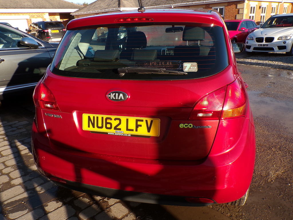 Kia Venga Ecodynamics 1 Air Red #6