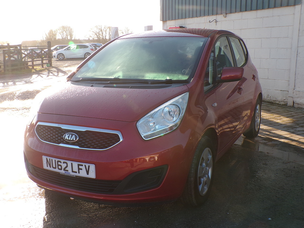 Kia Venga Ecodynamics 1 Air Red #3
