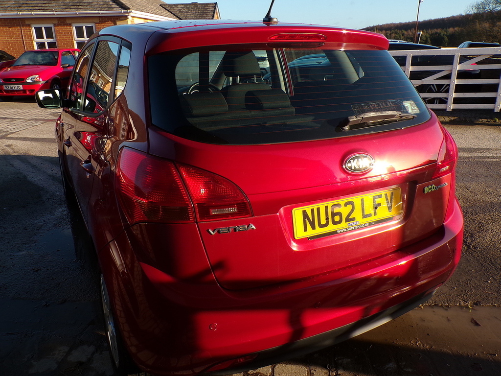 Kia Venga Ecodynamics 1 Air Red #5