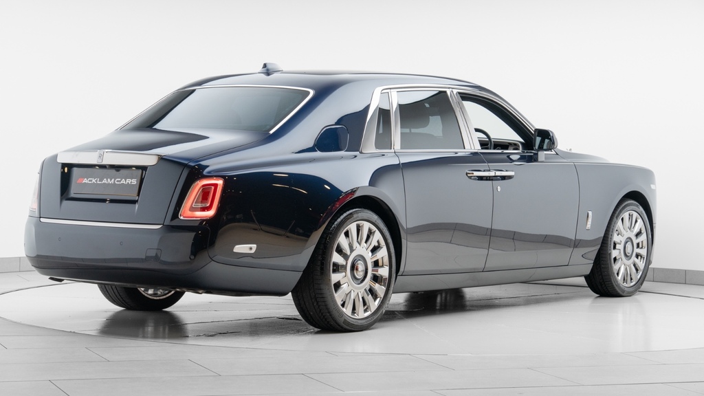 Rolls-Royce Phantom 6.7 V12 Red #7