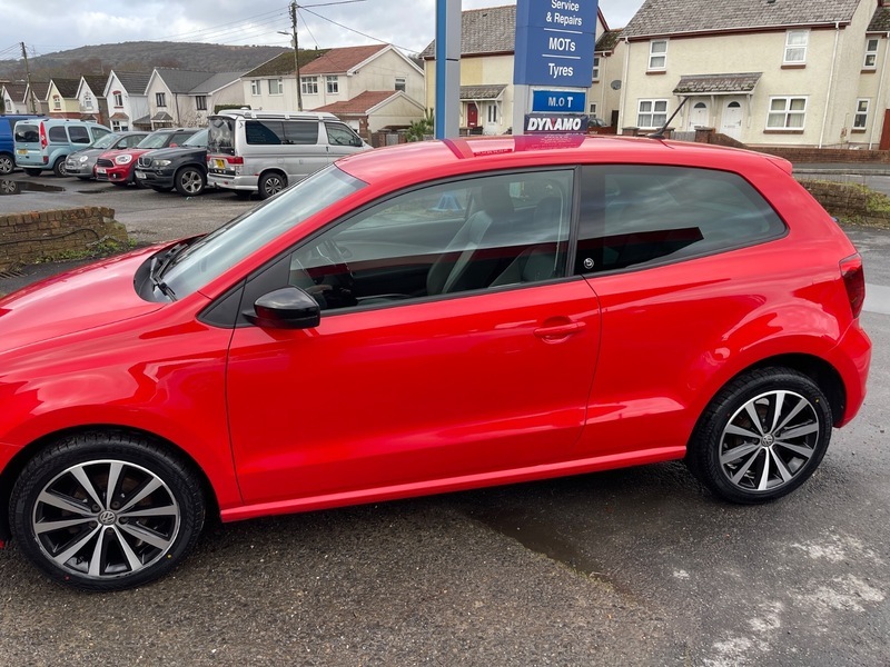 Volkswagen Polo Beats DL17WKF Red #4
