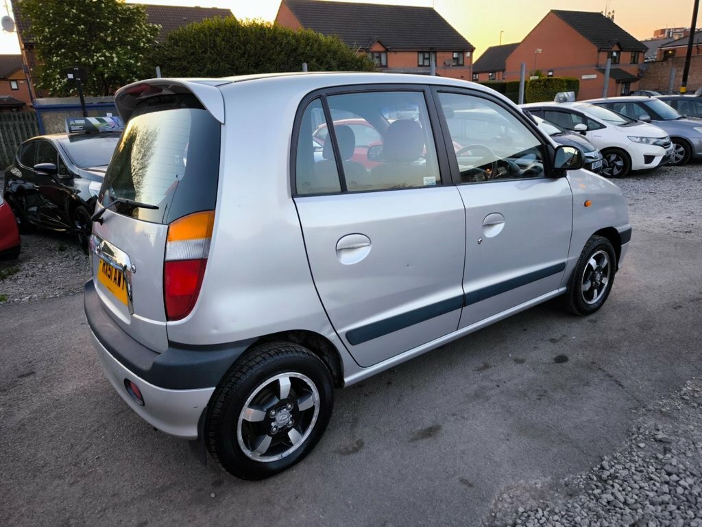 Hyundai Amica 1.0 Si White #19