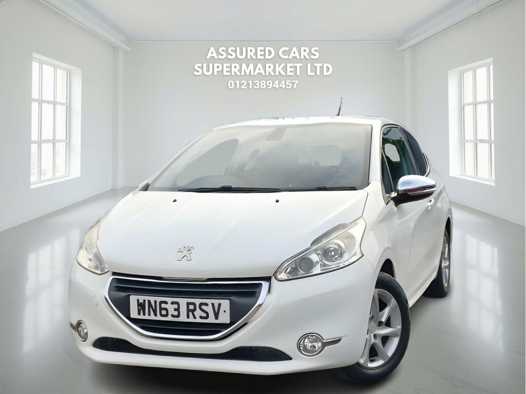Peugeot 208 1.4L Allure White #2