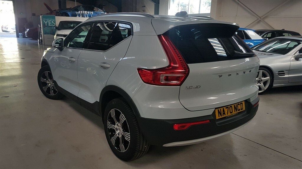 Volvo XC40 1.5 T3 Inscription Euro 6 Ss NA70NCD Silver #6