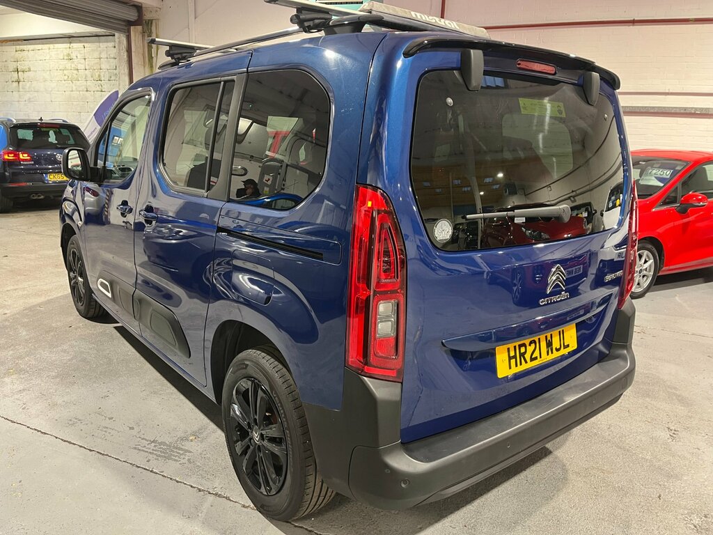 Citroen Berlingo 1.5 Bluehdi Flair M Mpv Euro 6 HR21WJL Blue #2