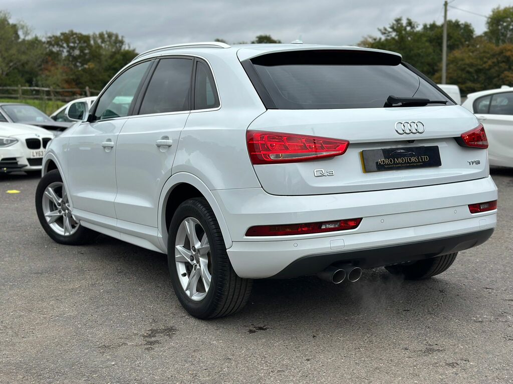 Audi Q3 Suv White #6
