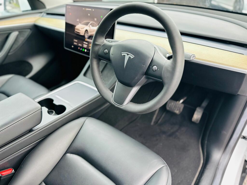 Tesla  Rwd 2023 White #12