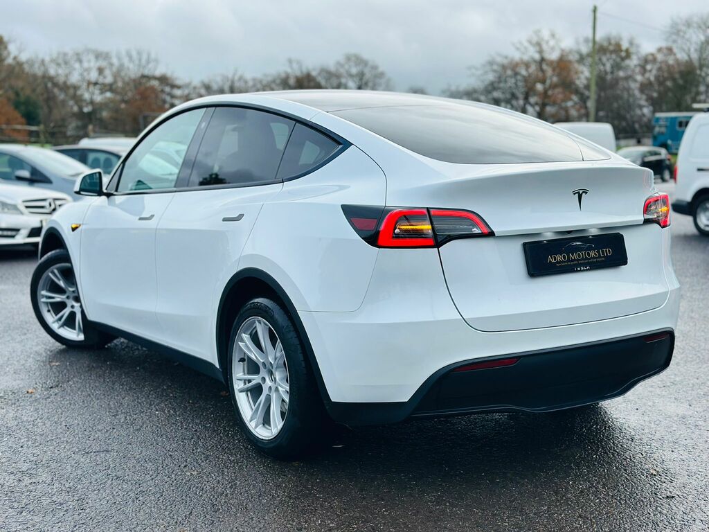 Tesla  Rwd 2023 White #9