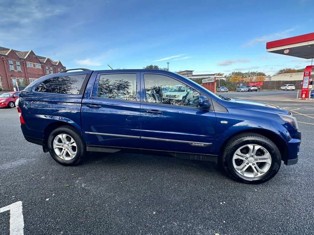 SsangYong Korando Sports Ex Black #8