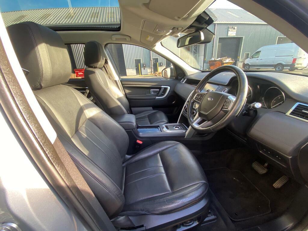 Land Rover Discovery Sport 2.0 Td4 Hse 4Wd Euro 6 Ss OY68FRJ Silver #4