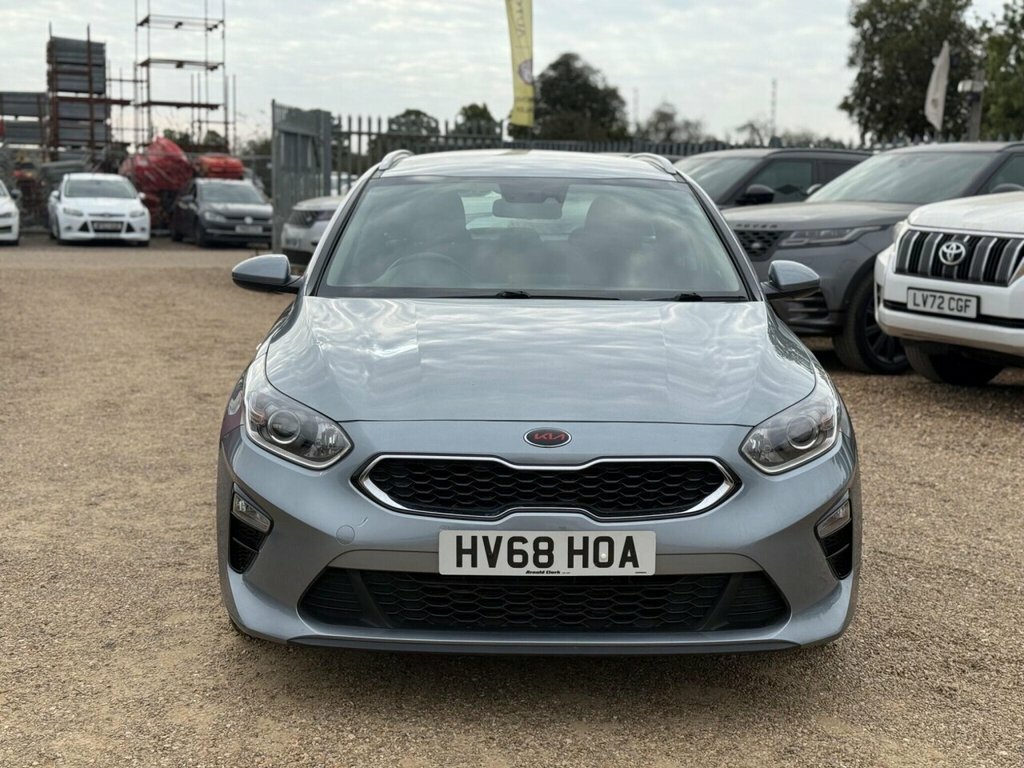 Kia Ceed Ceed 2 Crdi Isg HV68HOA Silver #2