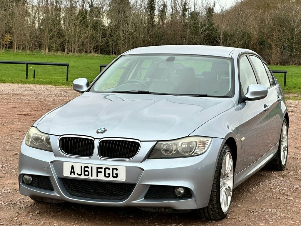 BMW 3 Series Saloon AJ61FGG Blue #6