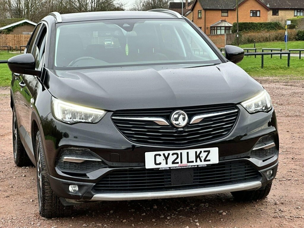 Vauxhall Grandland X Suv CY21LKZ Black #2