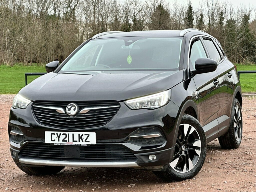 Vauxhall Grandland X Suv CY21LKZ Black #3