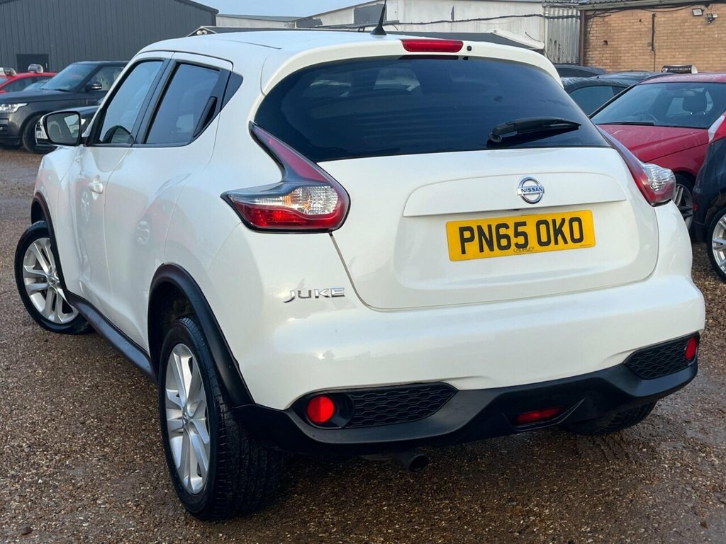 Nissan Juke Juke Acenta Premium Dig-t PN65OKO White #4