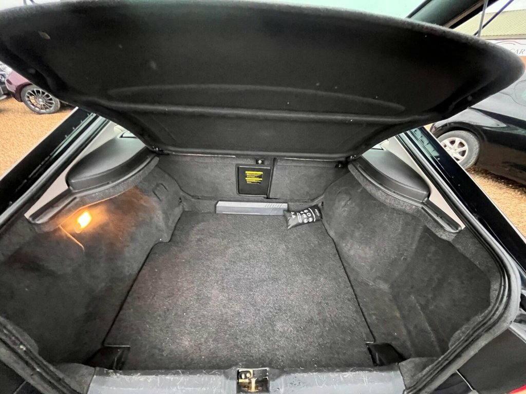 Saab 900 2.0 I S 1996 Silver #13