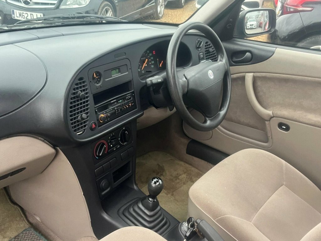 Saab 900 2.0 I S 1996 Silver #26