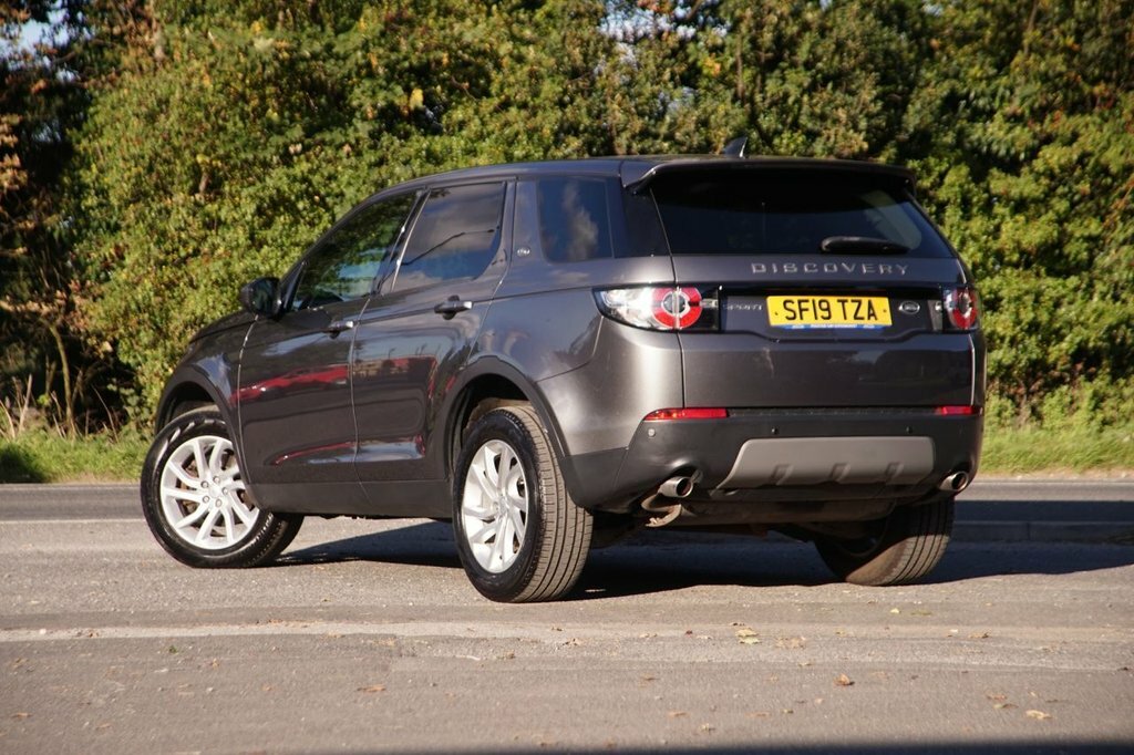 Land Rover Discovery Sport Suv SF19TZA Grey #2