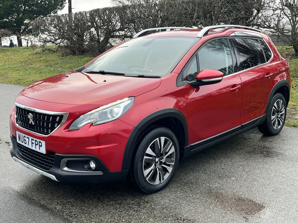 Peugeot 2008 Suv 1.2 Puretech Allure 2017 Red