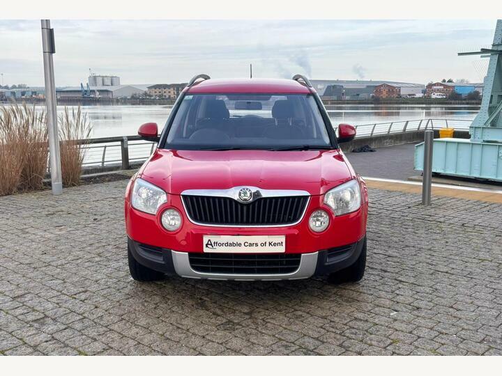 Skoda Yeti 1.2 Tsi S Dsg Euro 5 Red #2