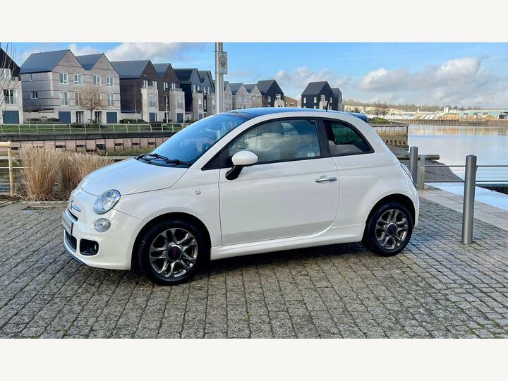 Fiat 500 1.2 S Hatchback Dualogic Euro 6 Ss HY63CVN White #4