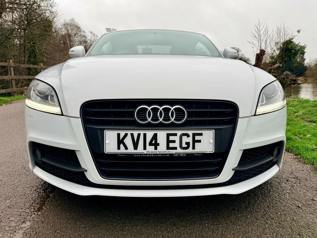 Audi TT 2.0 Tfsi Black Edition Euro 5 Ss White #4