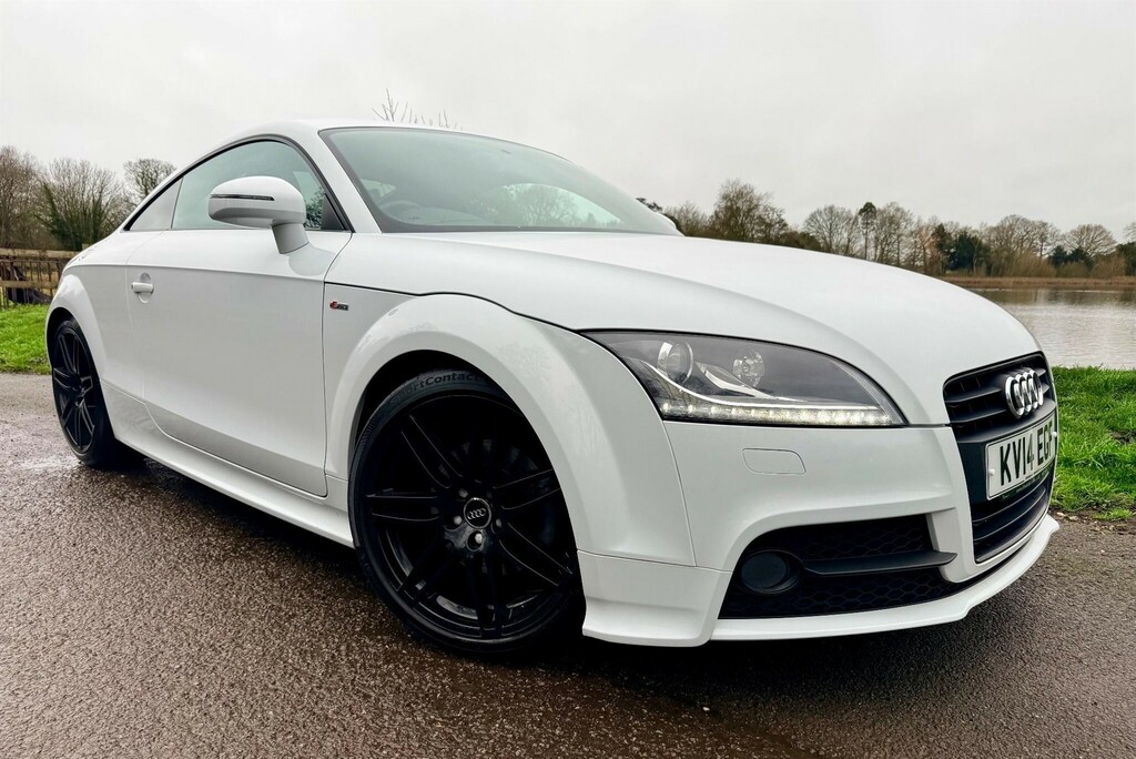 Audi TT 2.0 Tfsi Black Edition Euro 5 Ss White