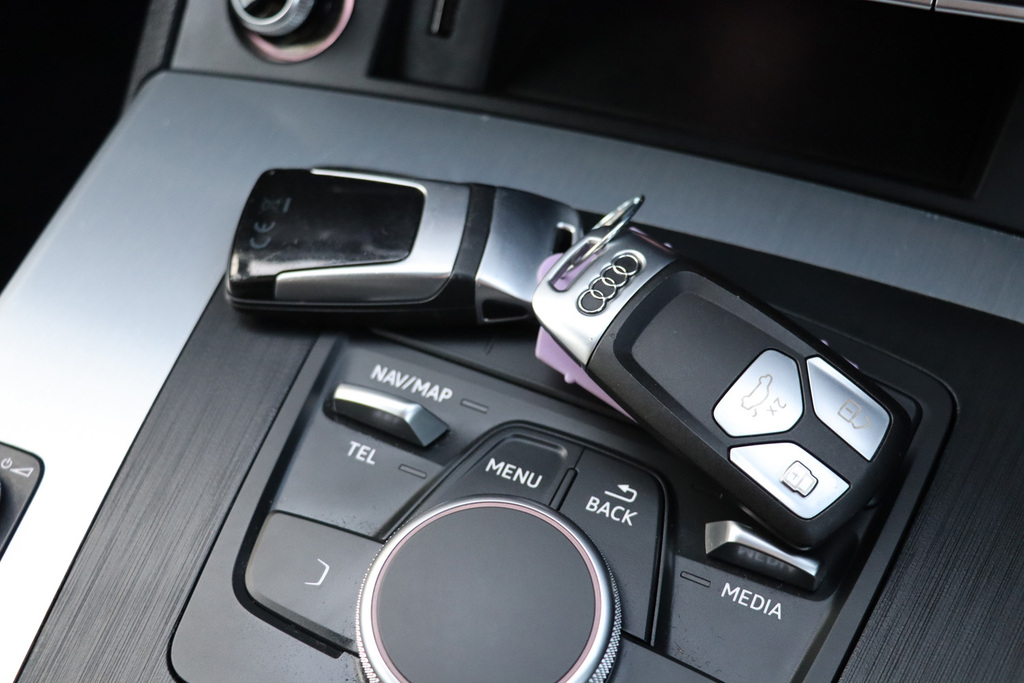 Mercedes-Benz EQA Eqa 250 66.5Kwh Amg Line Black #22