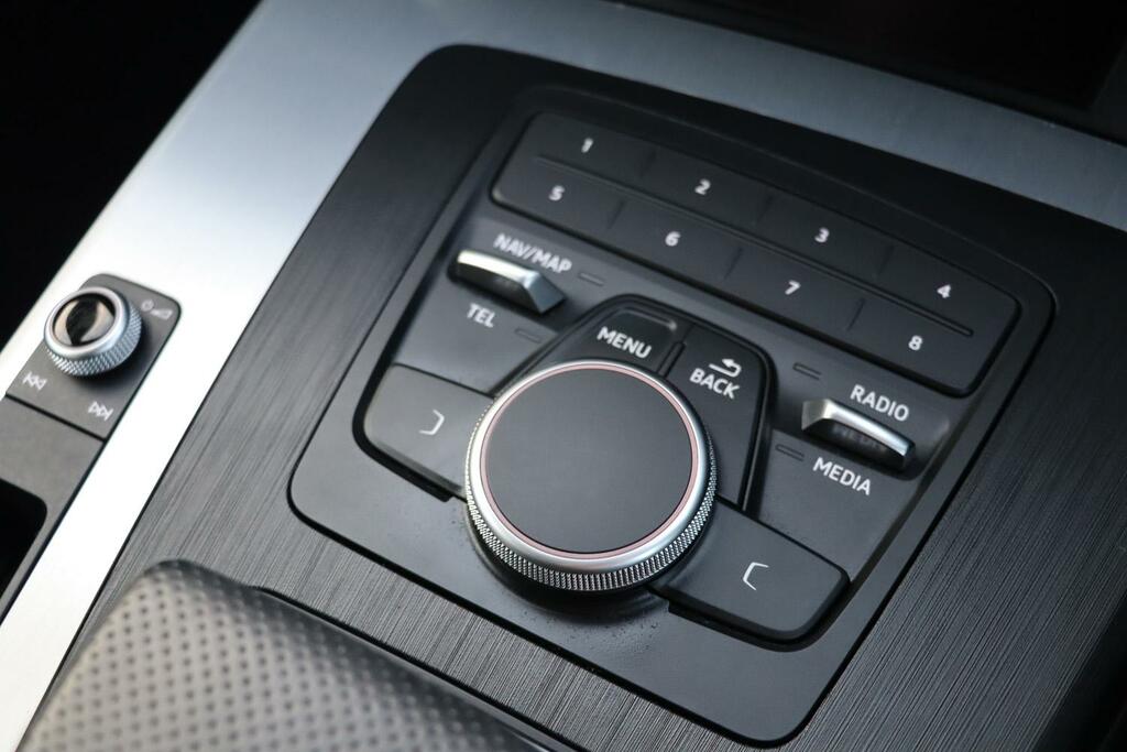Mercedes-Benz EQA Eqa 250 66.5Kwh Amg Line Black #48