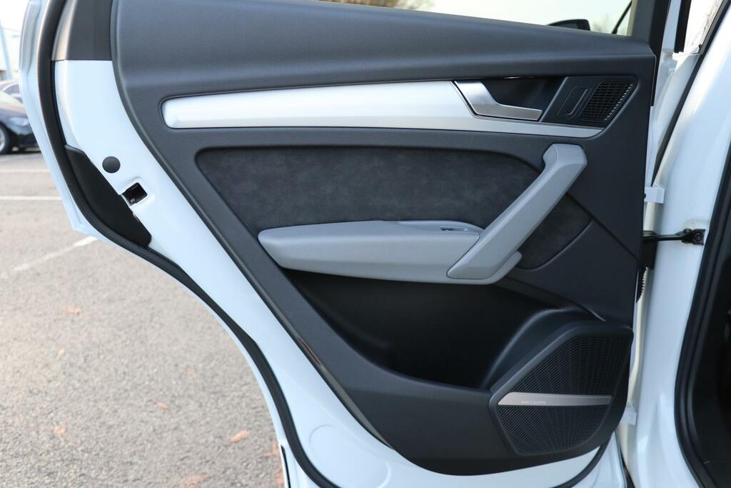 Mercedes-Benz EQA Eqa 250 66.5Kwh Amg Line Black #11
