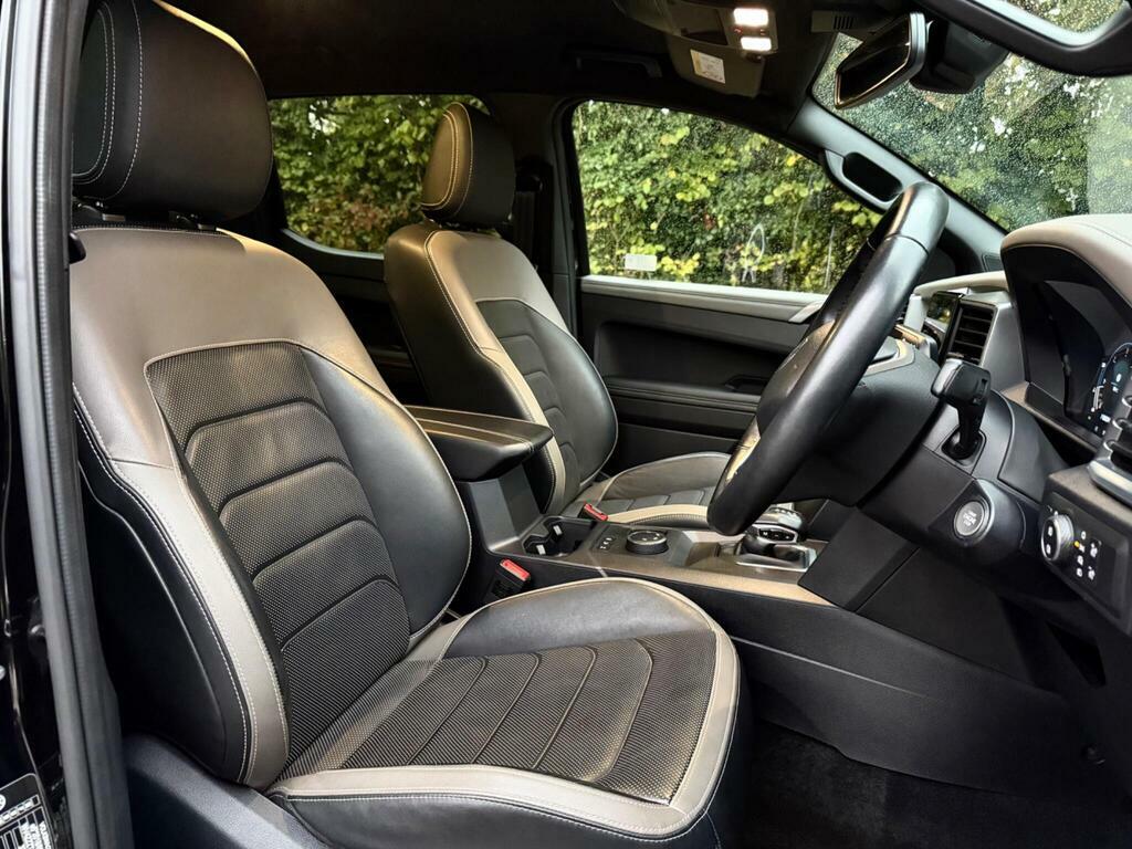Volkswagen Amarok 3.0 Tdi V6 Style 4Motion Euro 6 S S VN73BZE Black #4