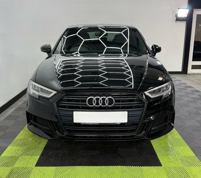 Audi A3 2.0 Tdi Black Edition DA67RVO Black #3