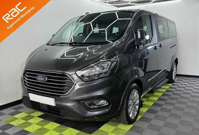 Ford Tourneo Custom 2.0 320 Ecoblue Titanium Grey
