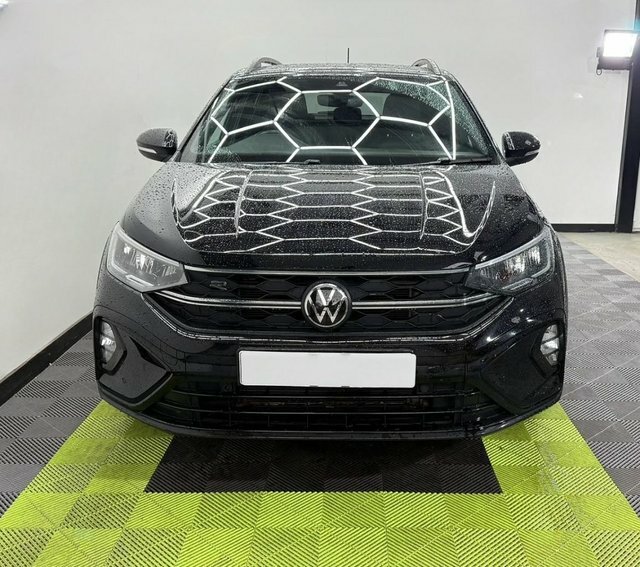 Volkswagen Taigo 1.0 Tsi R-line Suv YC22XOT Black #3