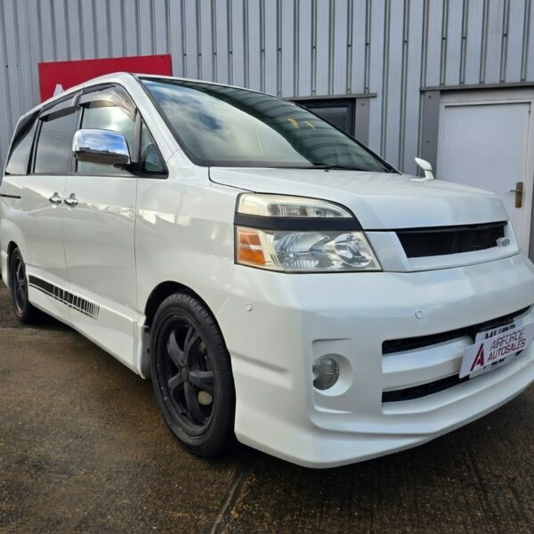 Toyota Voxy Automatic