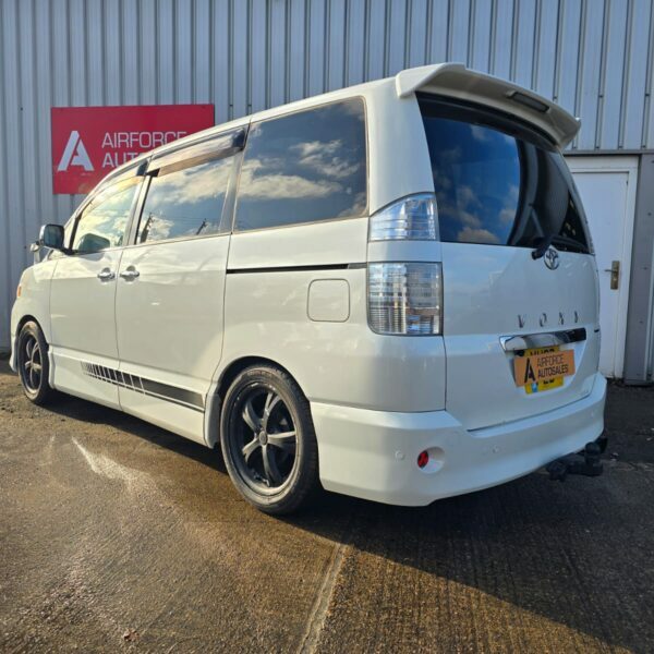 Toyota Voxy Automatic #2
