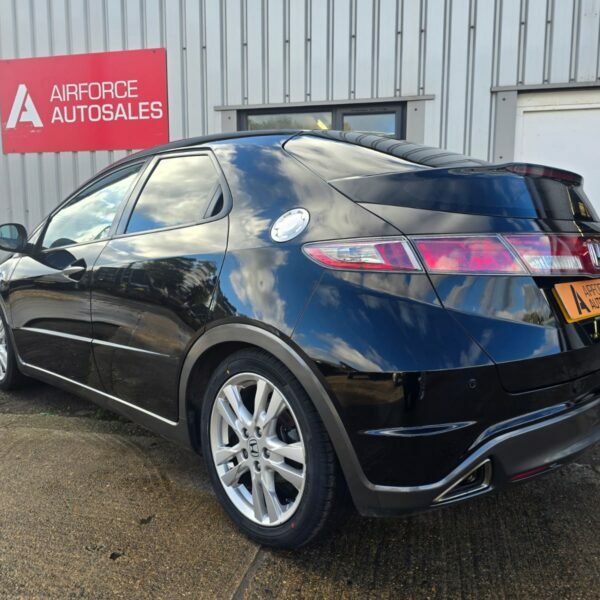 Honda Civic Automatic #3