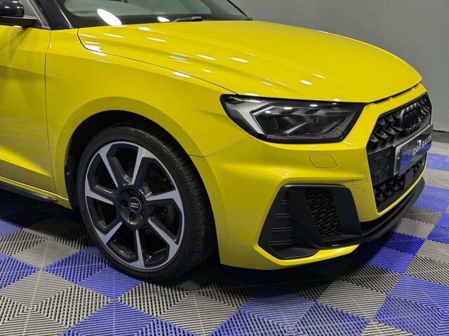 Audi A1 2019 1.5 Tfsi 35 S Line Contrast Edition Sportback AD19FSA Yellow #3
