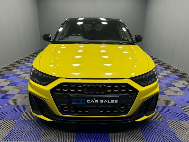 Audi A1 2019 1.5 Tfsi 35 S Line Contrast Edition Sportback AD19FSA Yellow #4