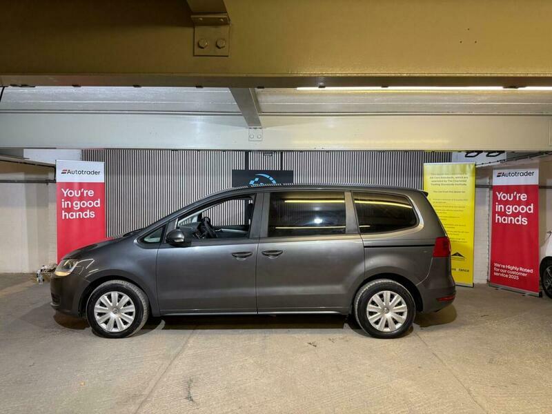 Volkswagen Sharan 2.0 Tdi Bluemotion Tech FV13WFW Grey #3