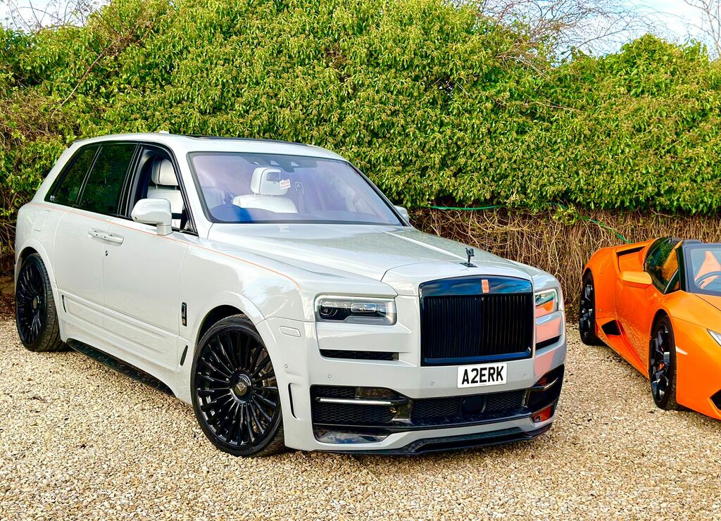 Rolls-Royce Cullinan Onyx Concept Marquise Crushed Carbon Black